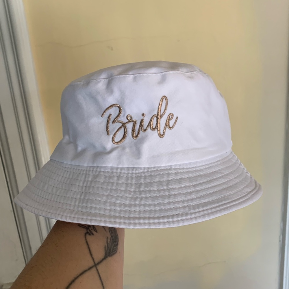 Reversible Bride/Wifey OS bucket hat